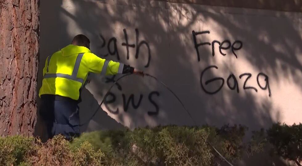 Police investigating antisemitic graffiti found in west Las Vegas